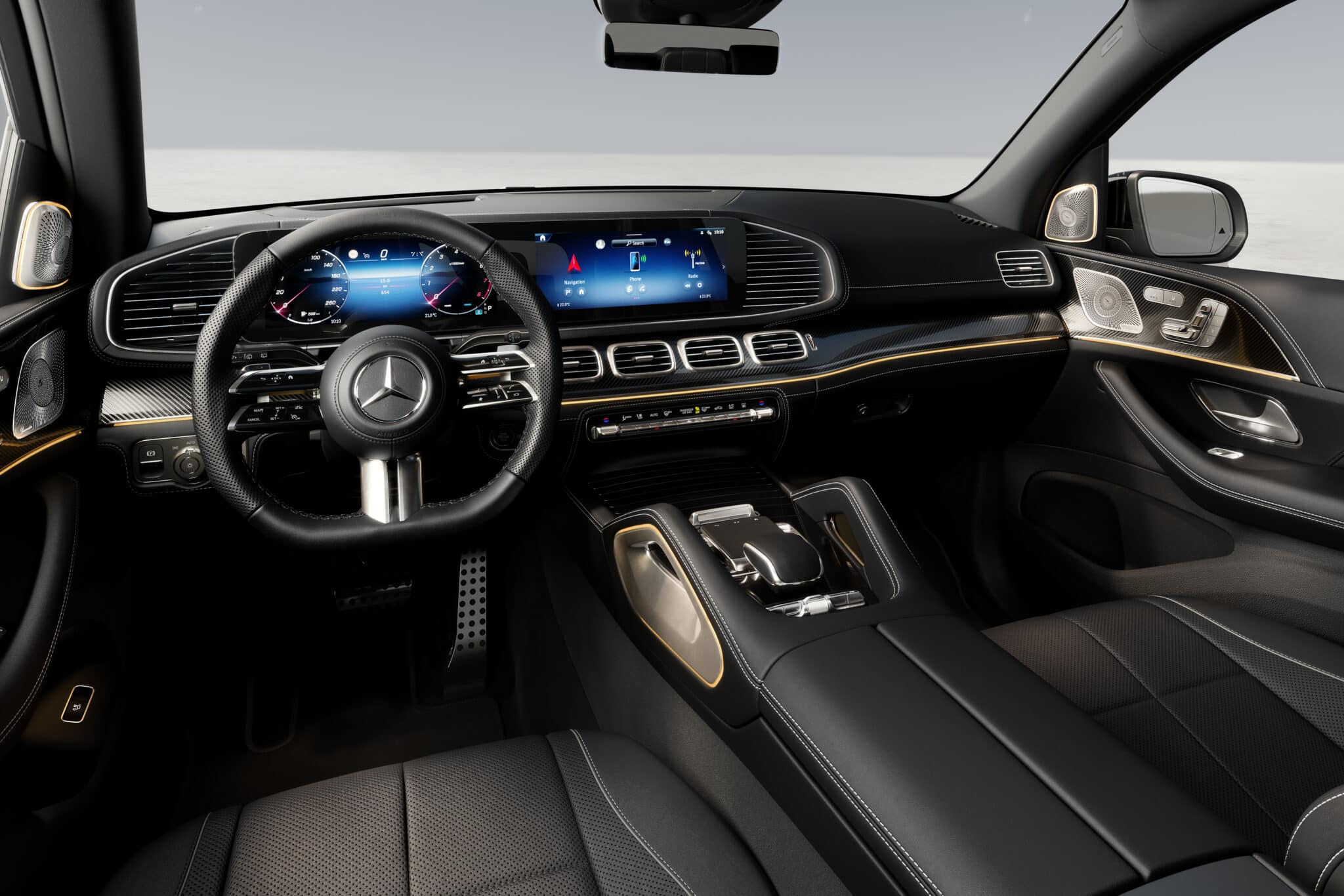 2024 Mercedes-Benz GLS interior layout.