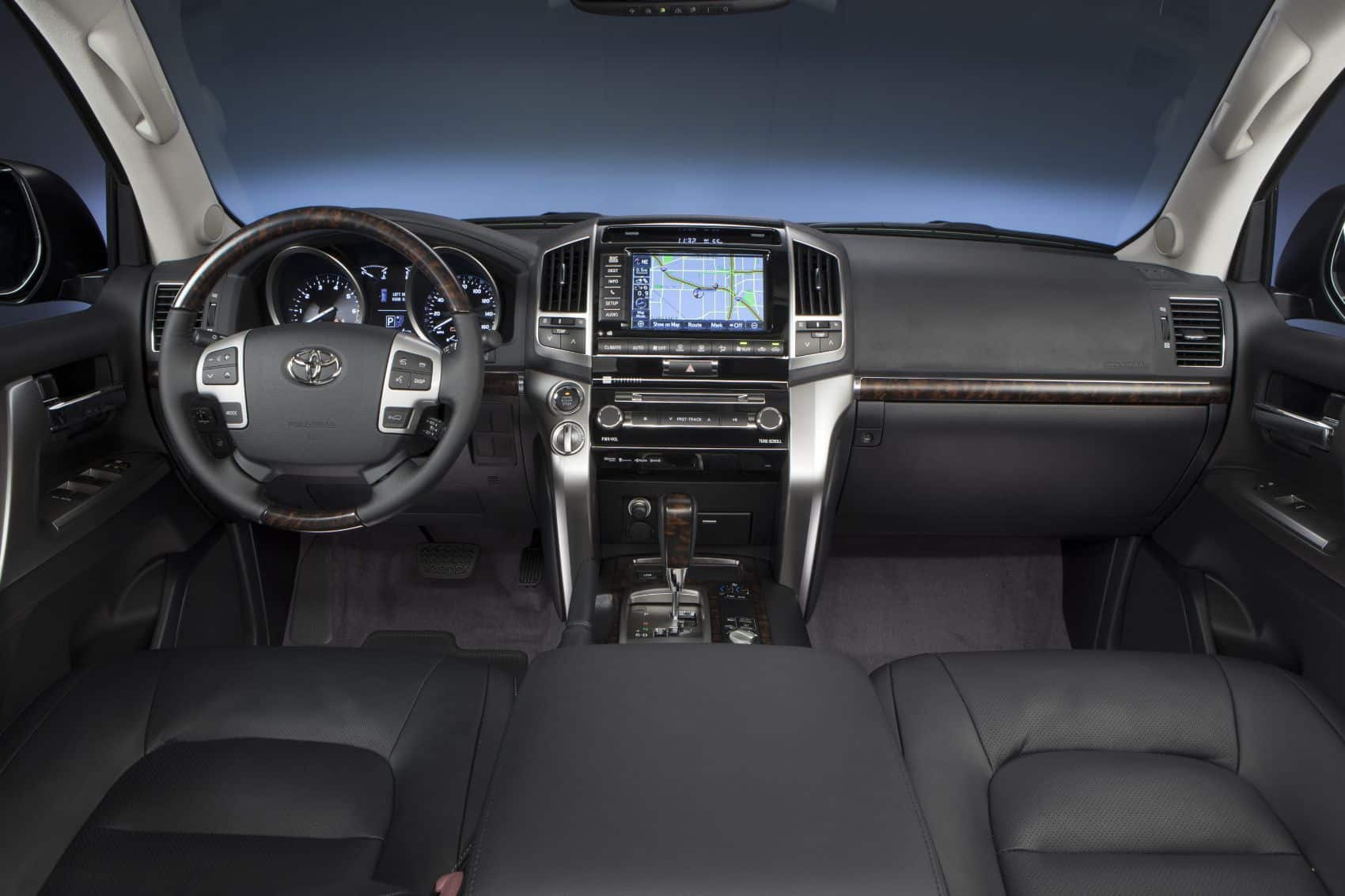2015 Toyota Land Cruiser 5
